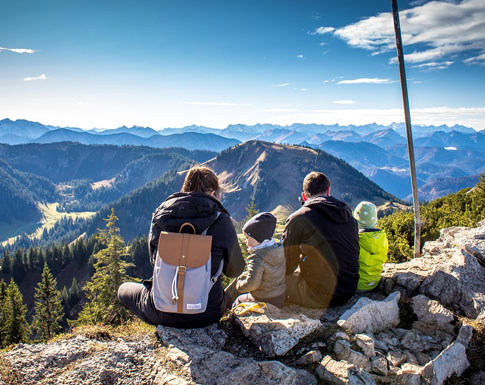 علاقات أسرية